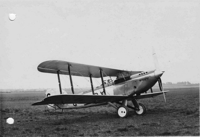 macrobertson race 1934 g-aaby cyril davies 0822-0012